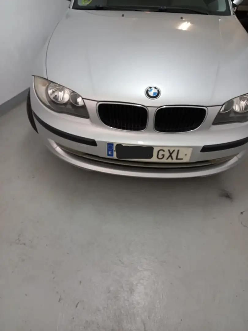 BMW 118 118d - 1