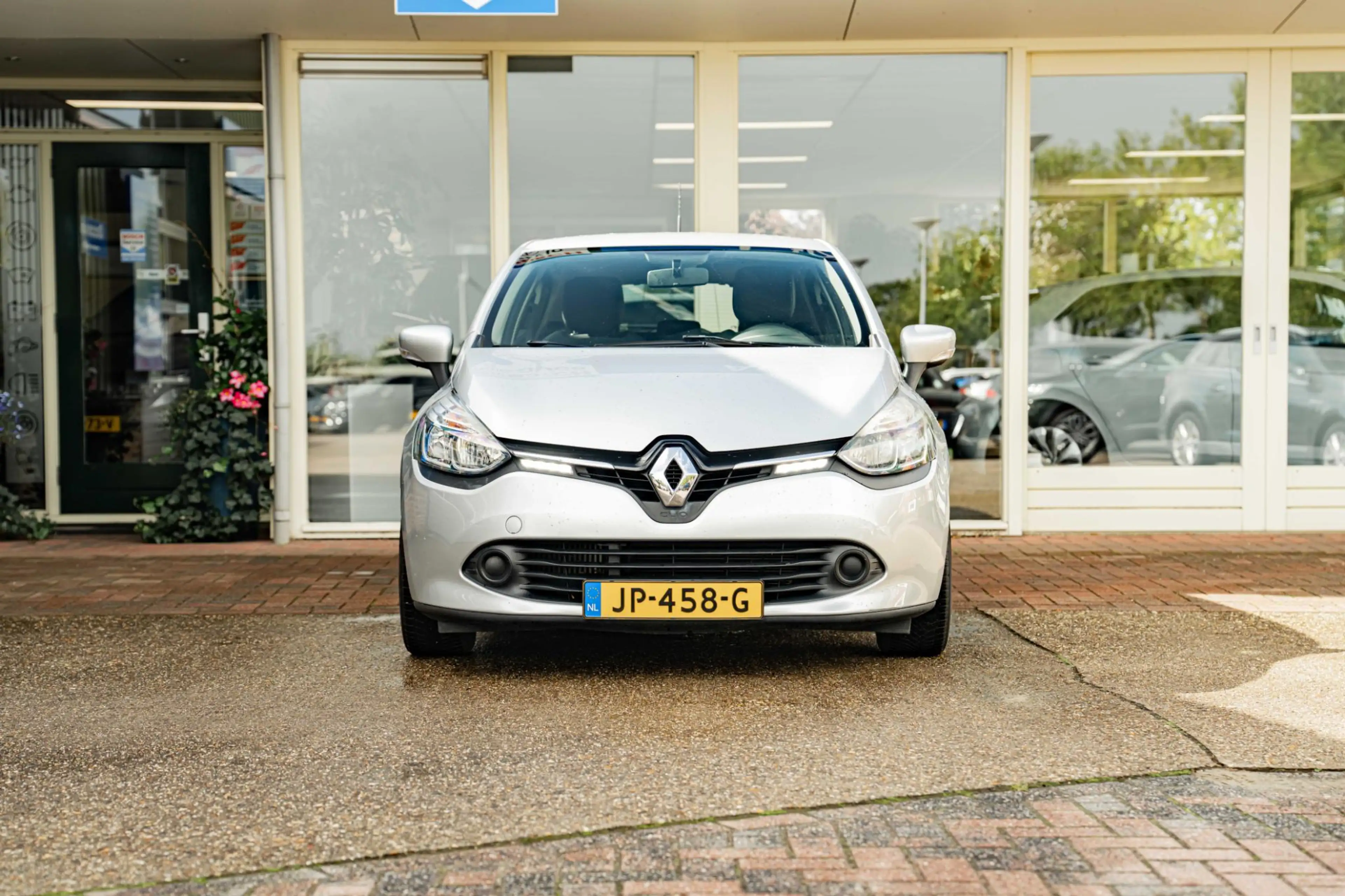 Renault Clio 0.9 TCe Expression — photo 4