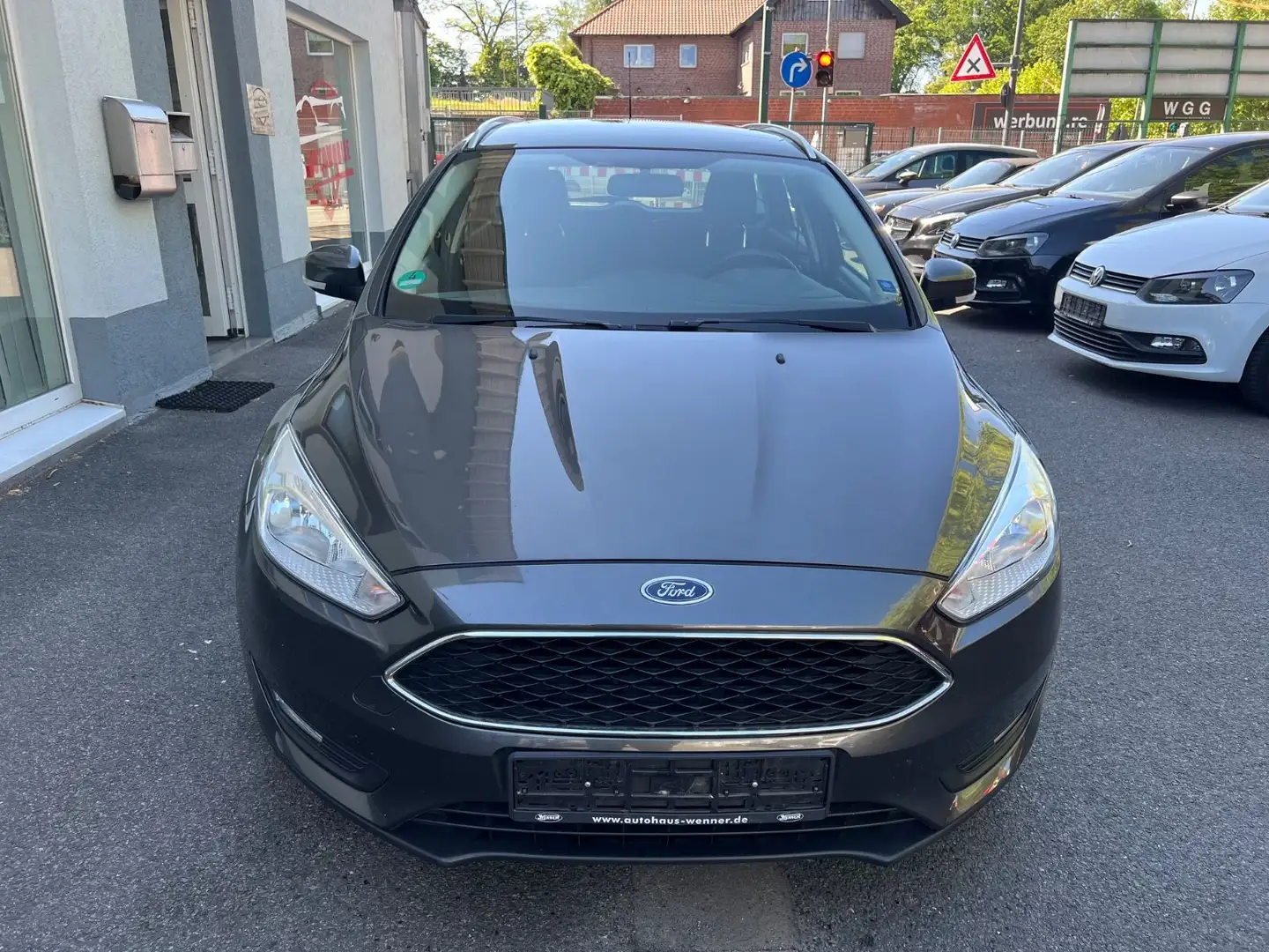 Ford Focus Turnier"1.HD"Klima"AHK"Scheckheft"Allwette Grau - 2