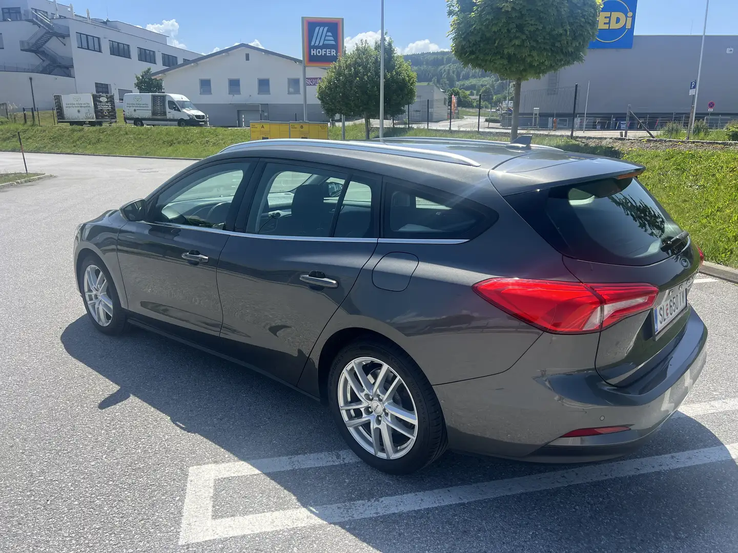 Ford Focus 1.5 EcoBlue Start-Stopp-System COOL&CONNECT - 1