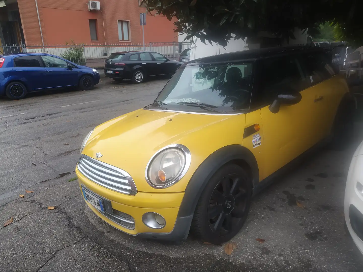 MINI Cooper D Mini III R56 2007 Hatchback 1.6 Giallo - 2