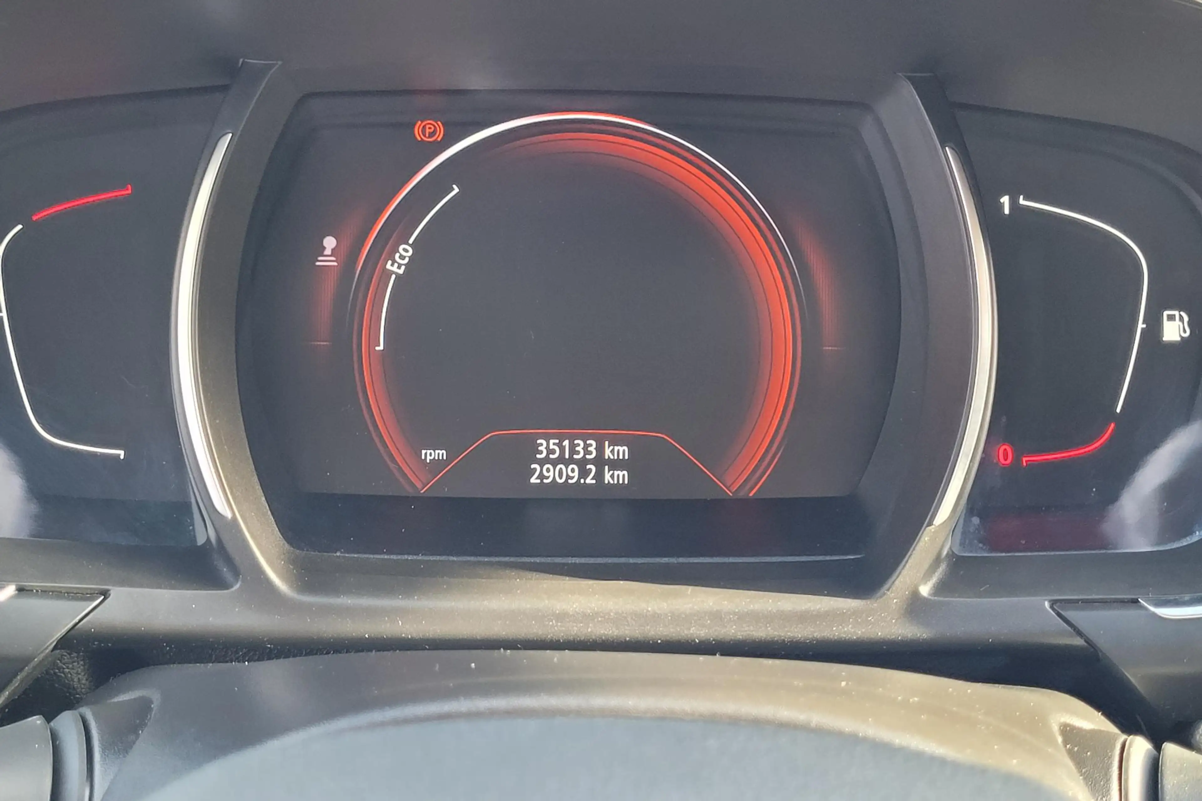 Renault Scenic 1.2 TCe Zen |lage KM Stand| Airco| Trekhaak |1850k — photo 13
