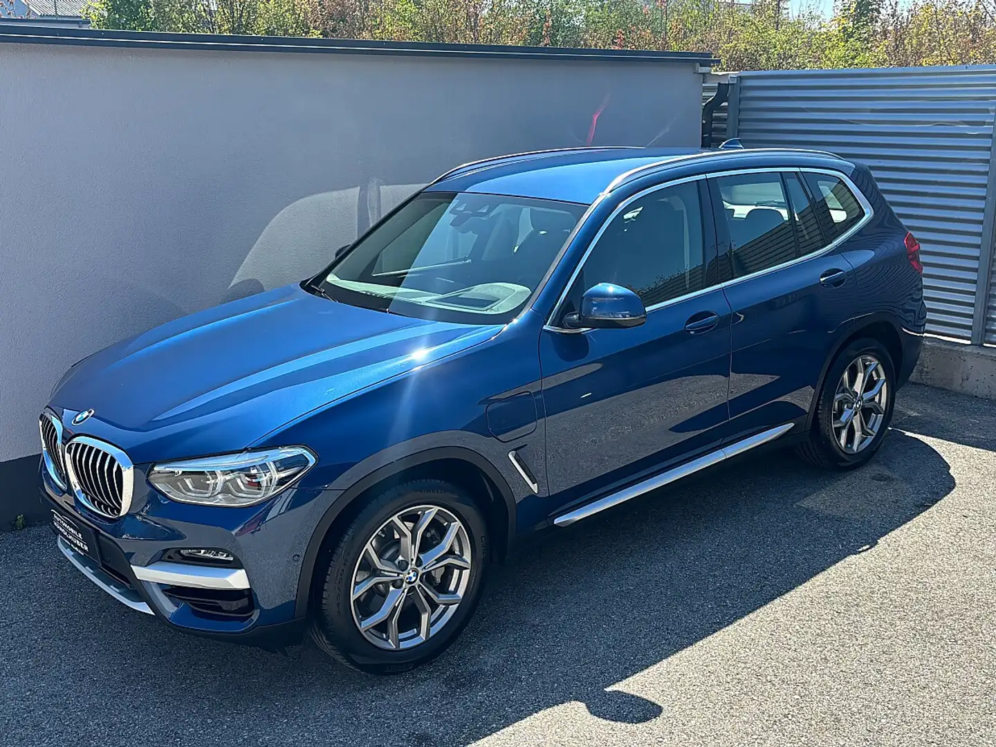 BMW X3 xDrive30e PHEV Aut.XLINE/AHK/HEADUP/HIFI/OARKAS... Blau - 2
