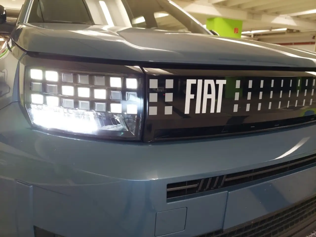 Fiat Grande Panda Icon Hybrid 18