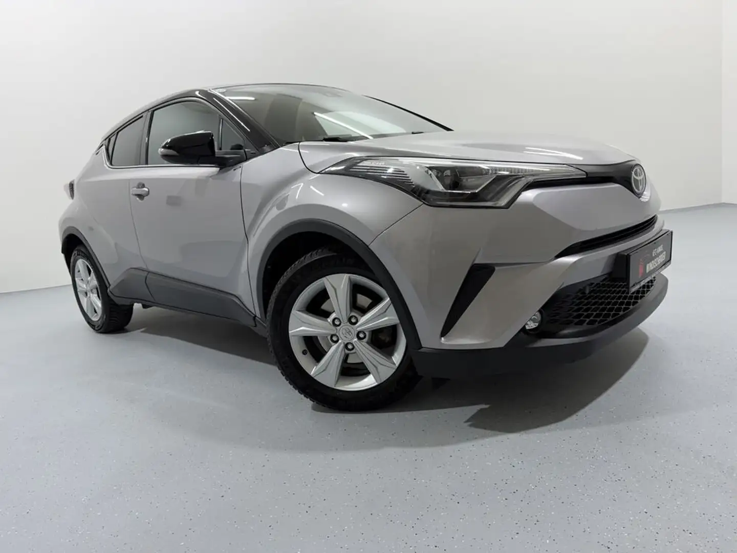 Toyota C-HR C-ITY KLIMA TEMPOMAT NAVI R-KAM Schwarz - 2