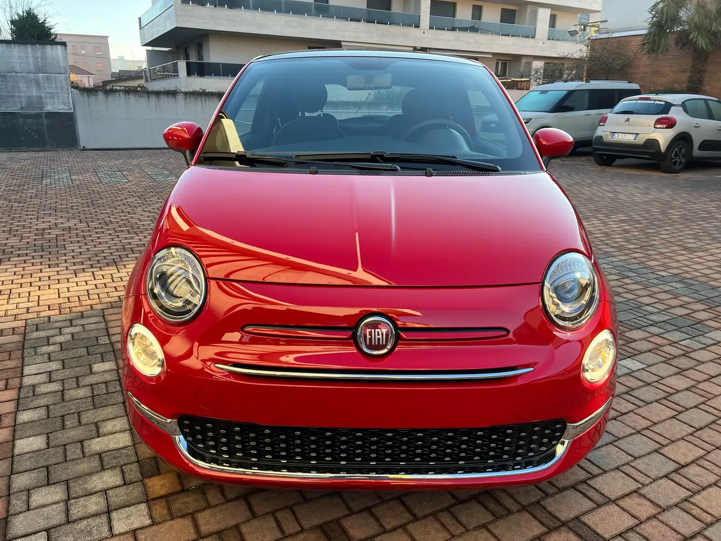 Fiat 500 1.0 Hybrid (Red) 70cv Rood - 2