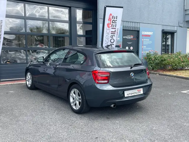 BMW 1 Series view 5