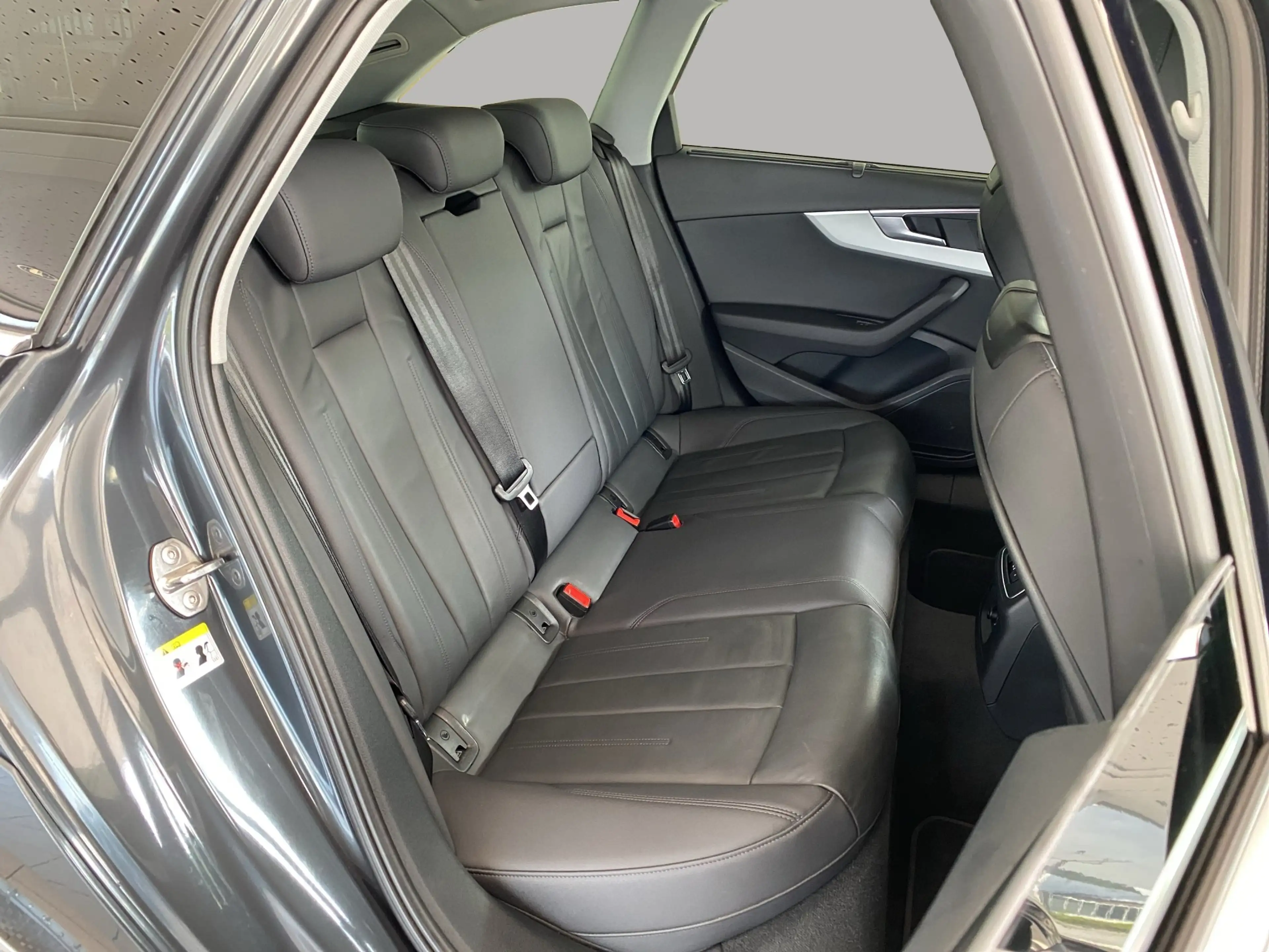 Audi A4 allroad qu. 45 TFSI 360 ACC AHK Kam. LED Navi — photo 8