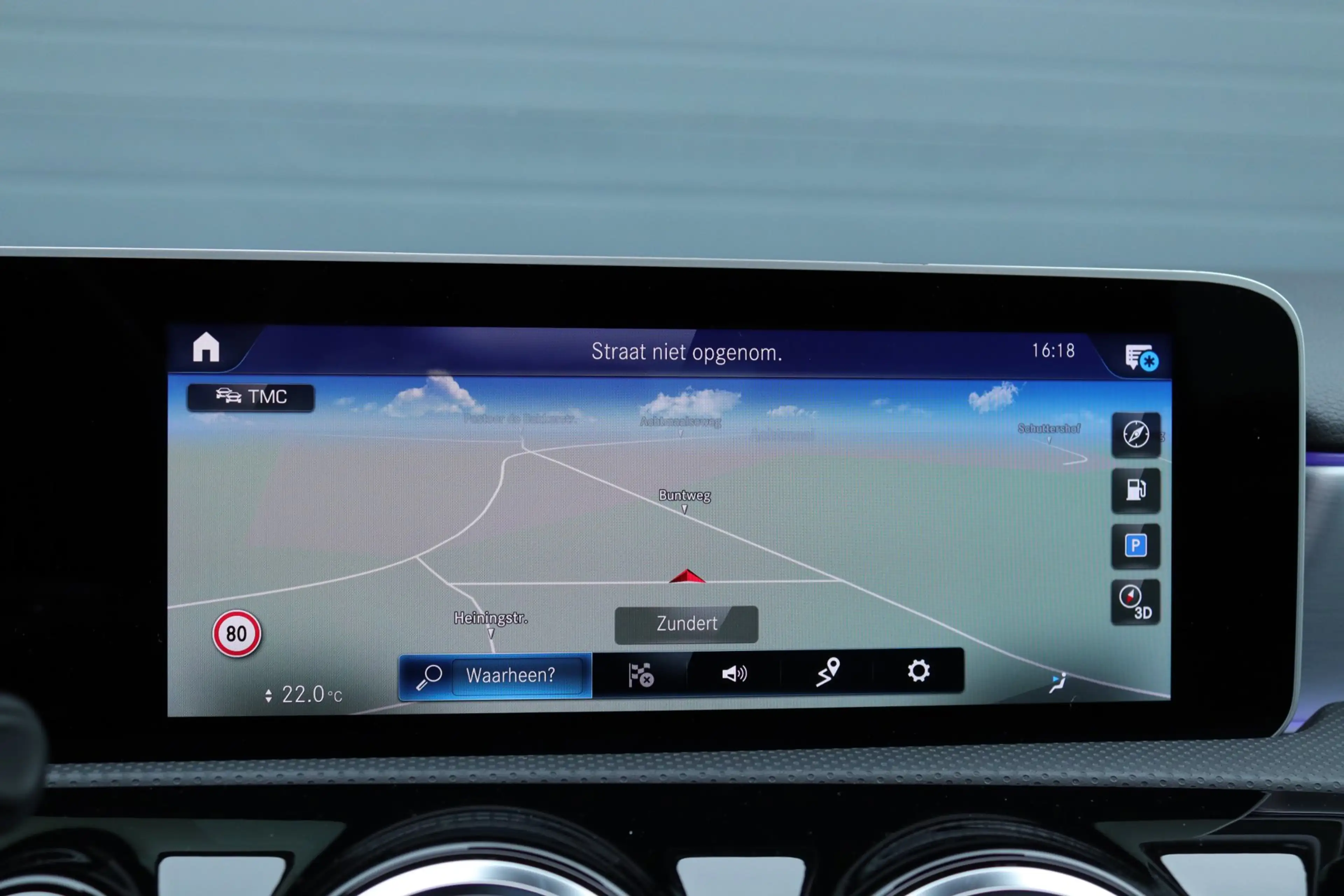 Mercedes-Benz A 250 Pano / sfeerverlichting / Carplay — photo 15