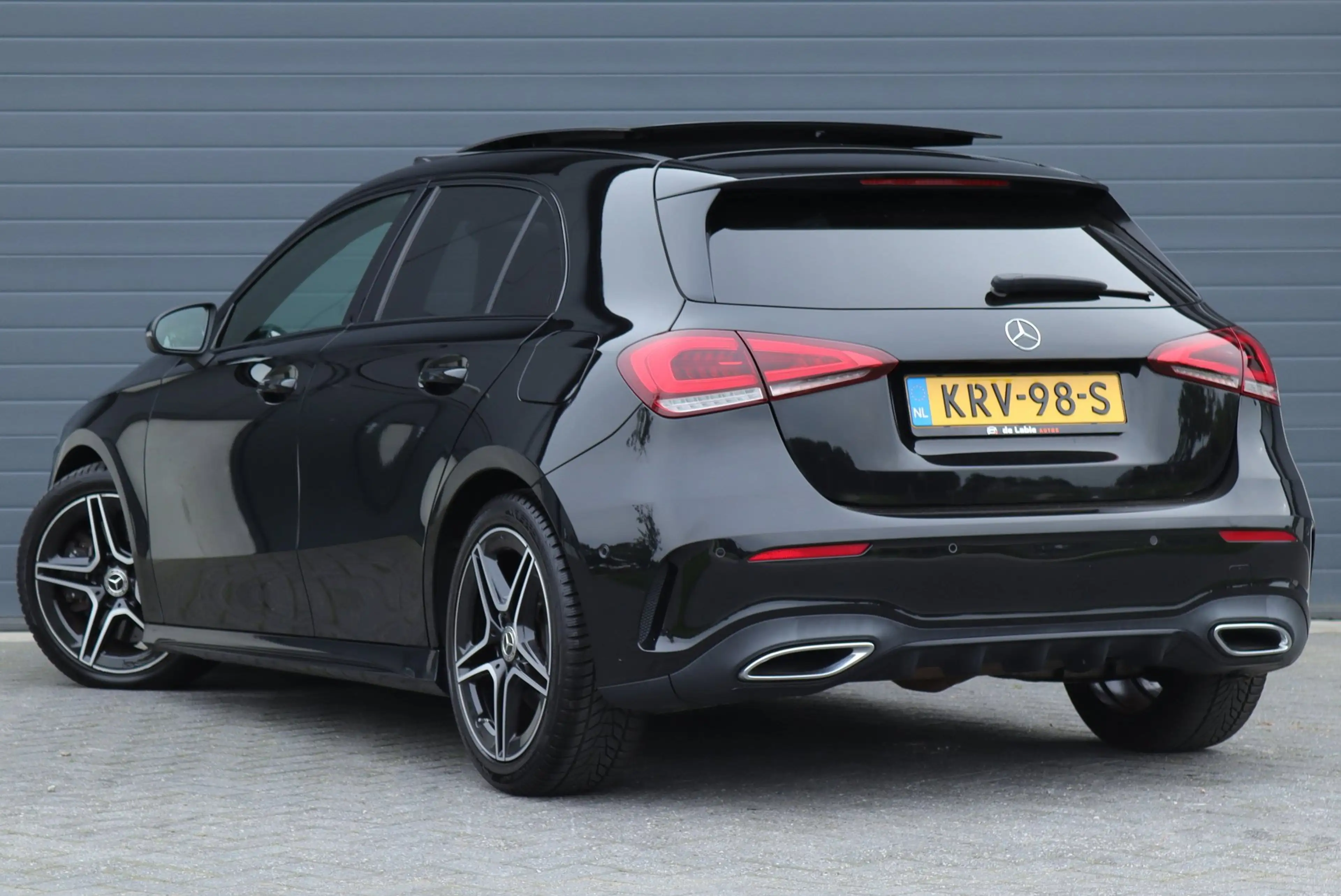 Mercedes-Benz A 250 Pano / sfeerverlichting / Carplay — photo 7