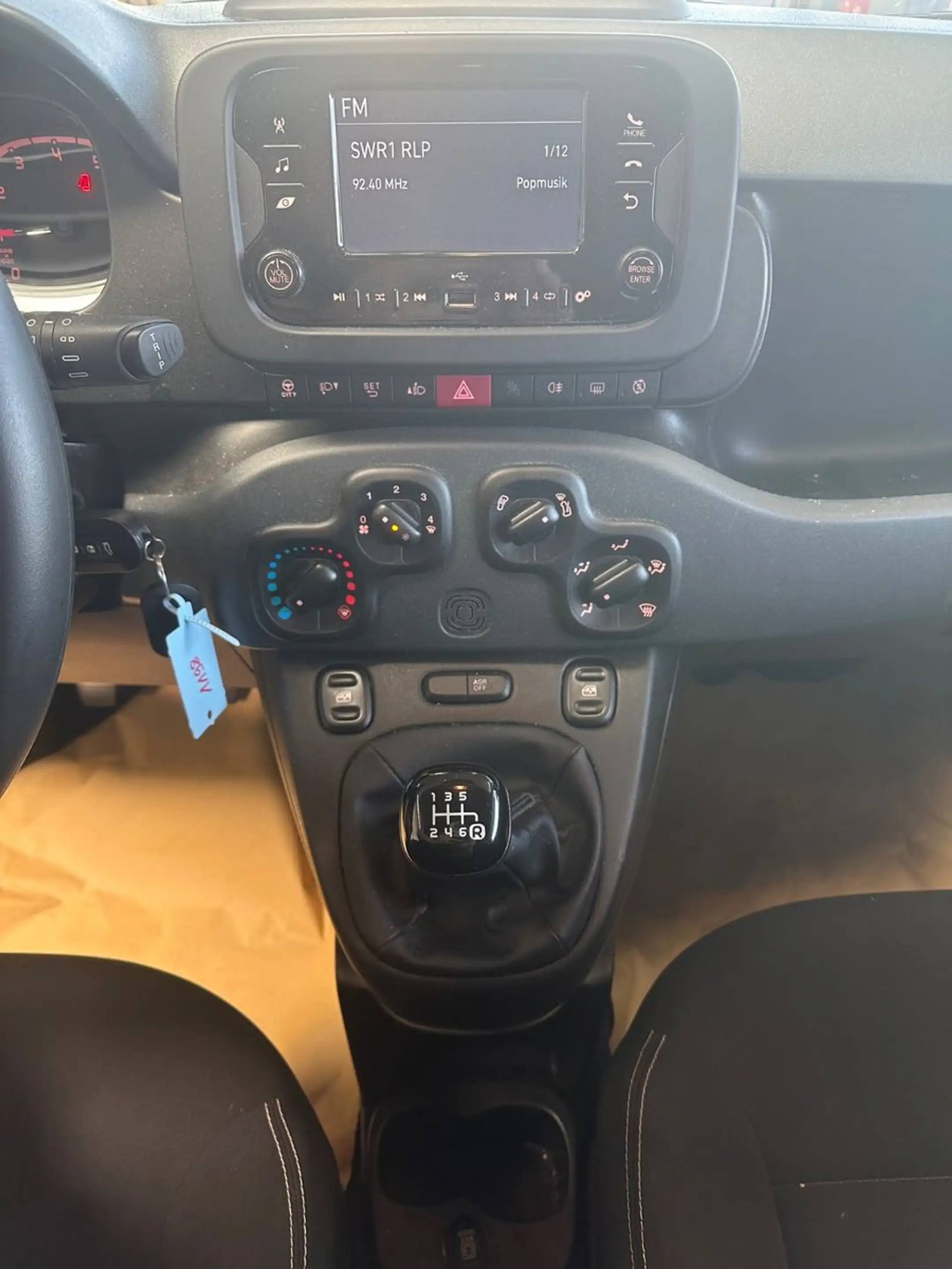 Fiat Panda Base — photo 15