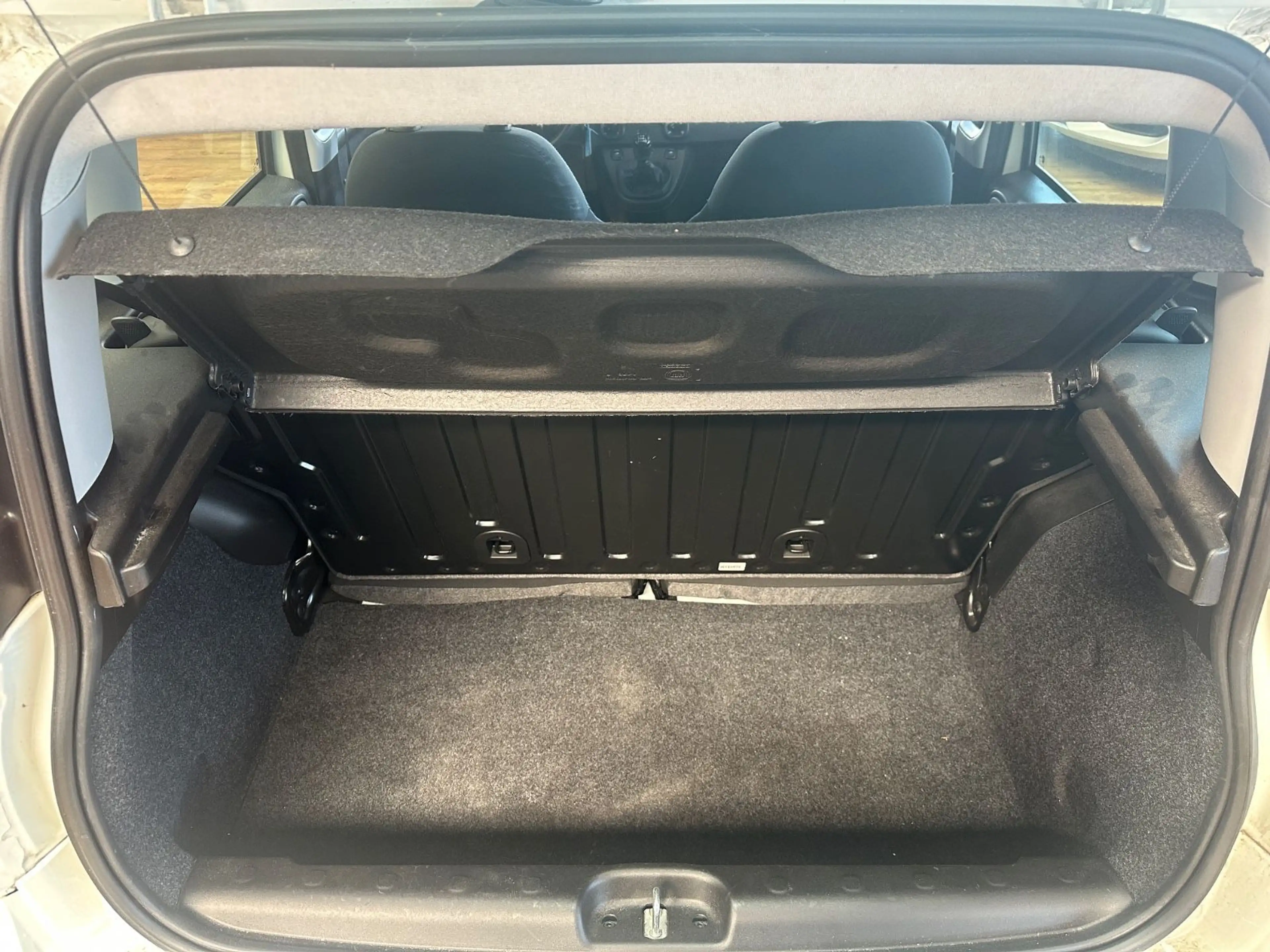 Fiat Panda Base — photo 7