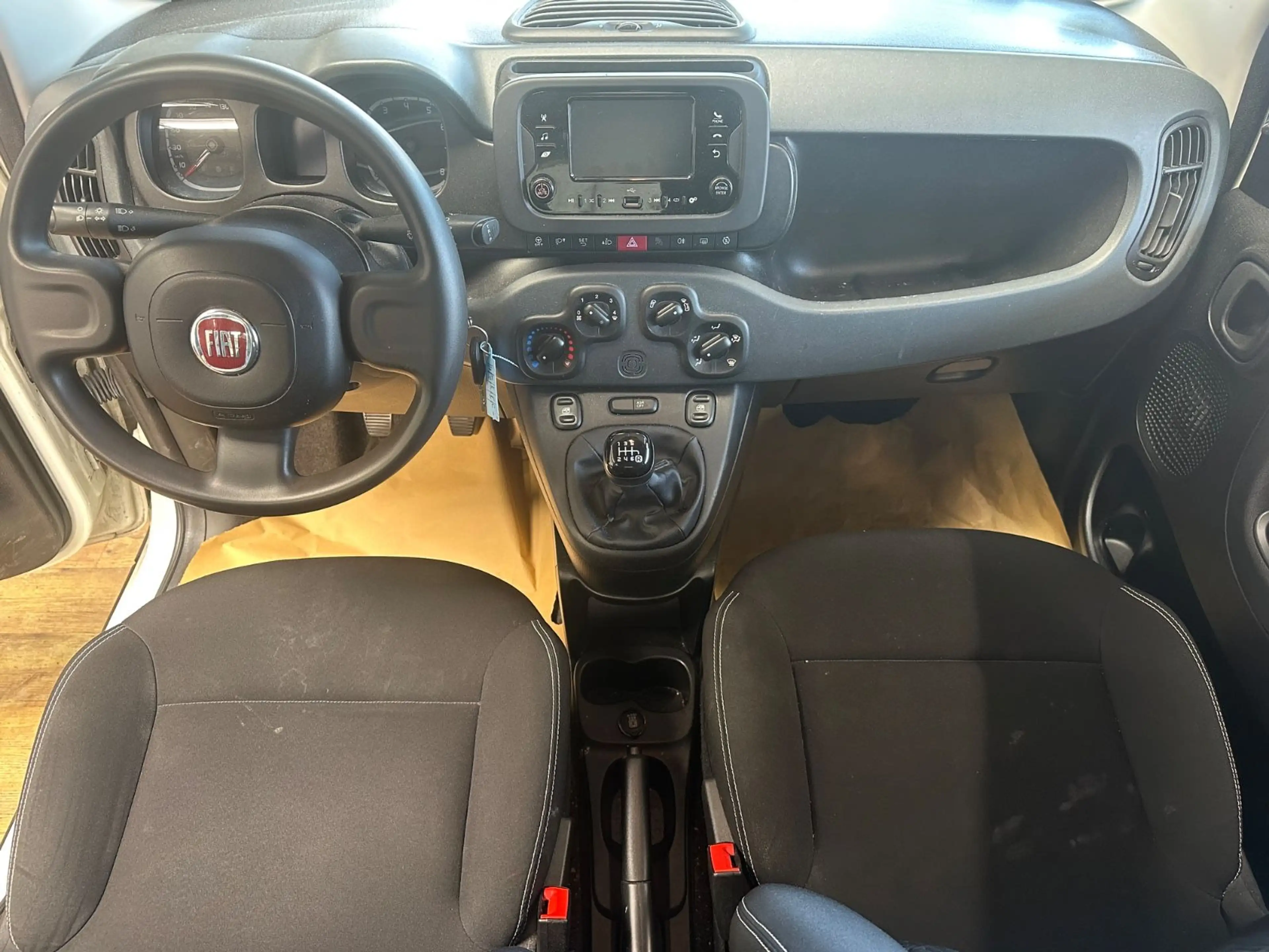 Fiat Panda Base — photo 8
