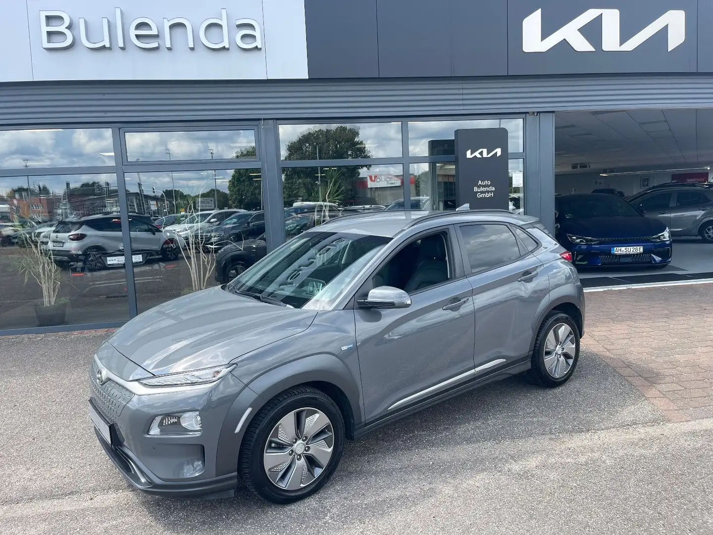 Hyundai KONA Premium Elektro 2WD 64kwh SOH 100% Grau - 1