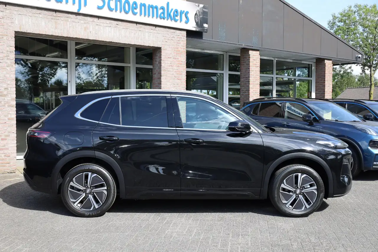 Geely Starray EM-i 2026