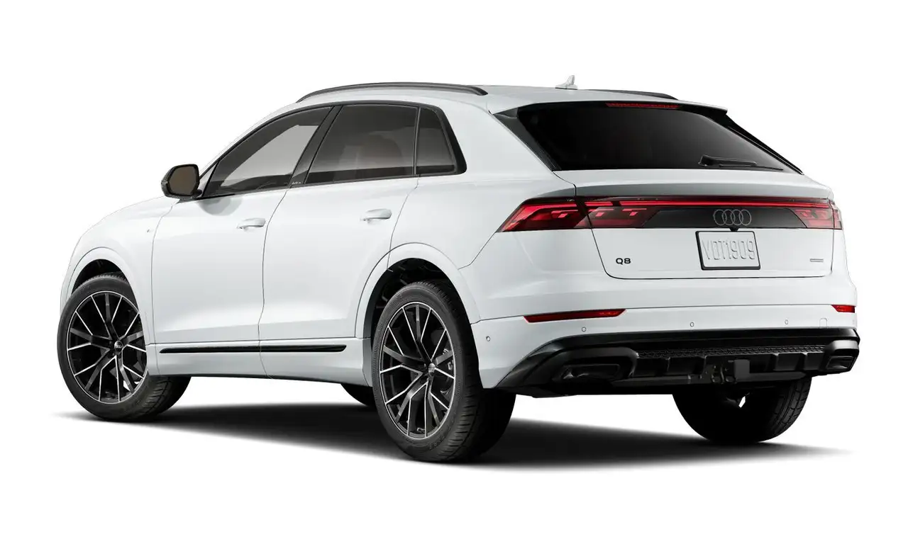 Audi Q8 снимка Audi Q8
