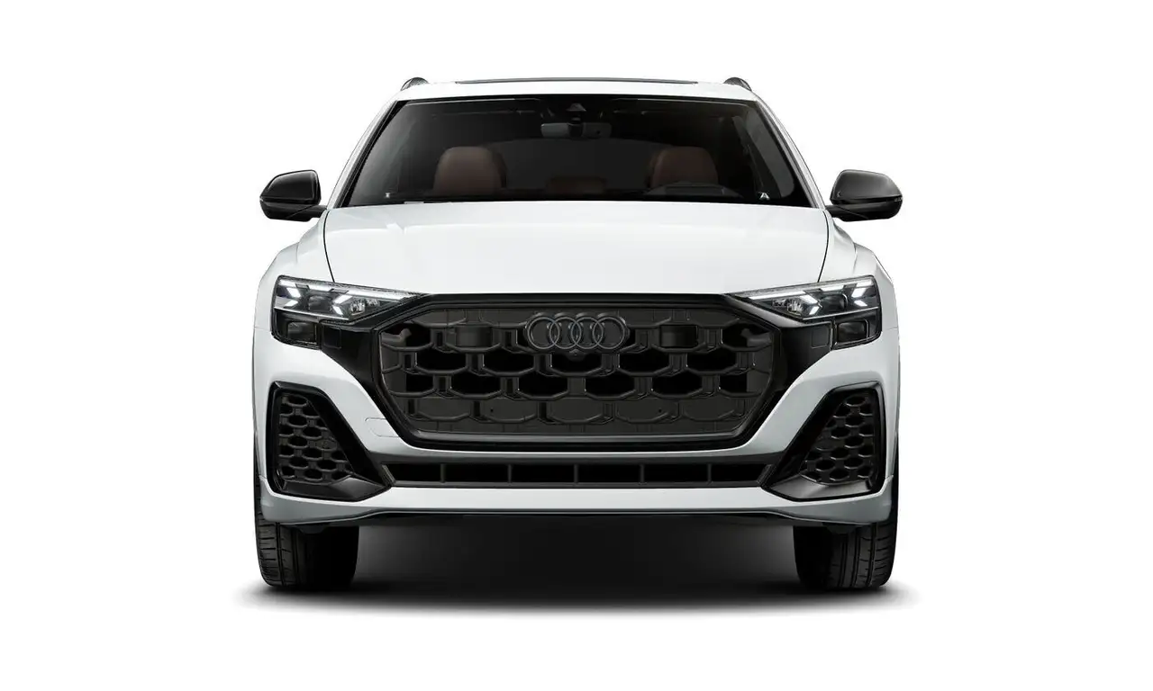 Audi Q8 снимка Audi Q8