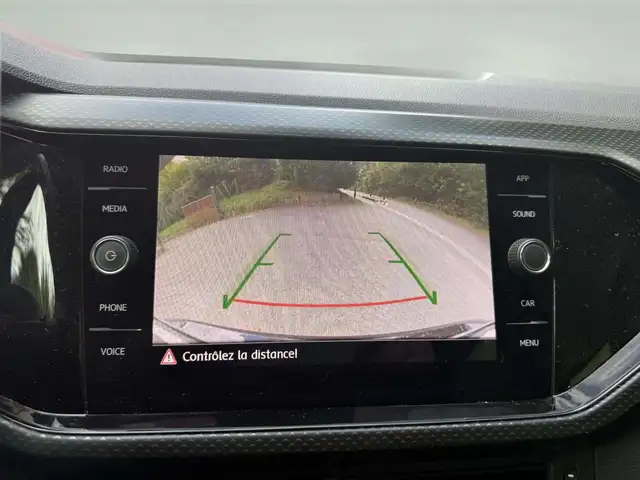 Volkswagen T-Cross view 21