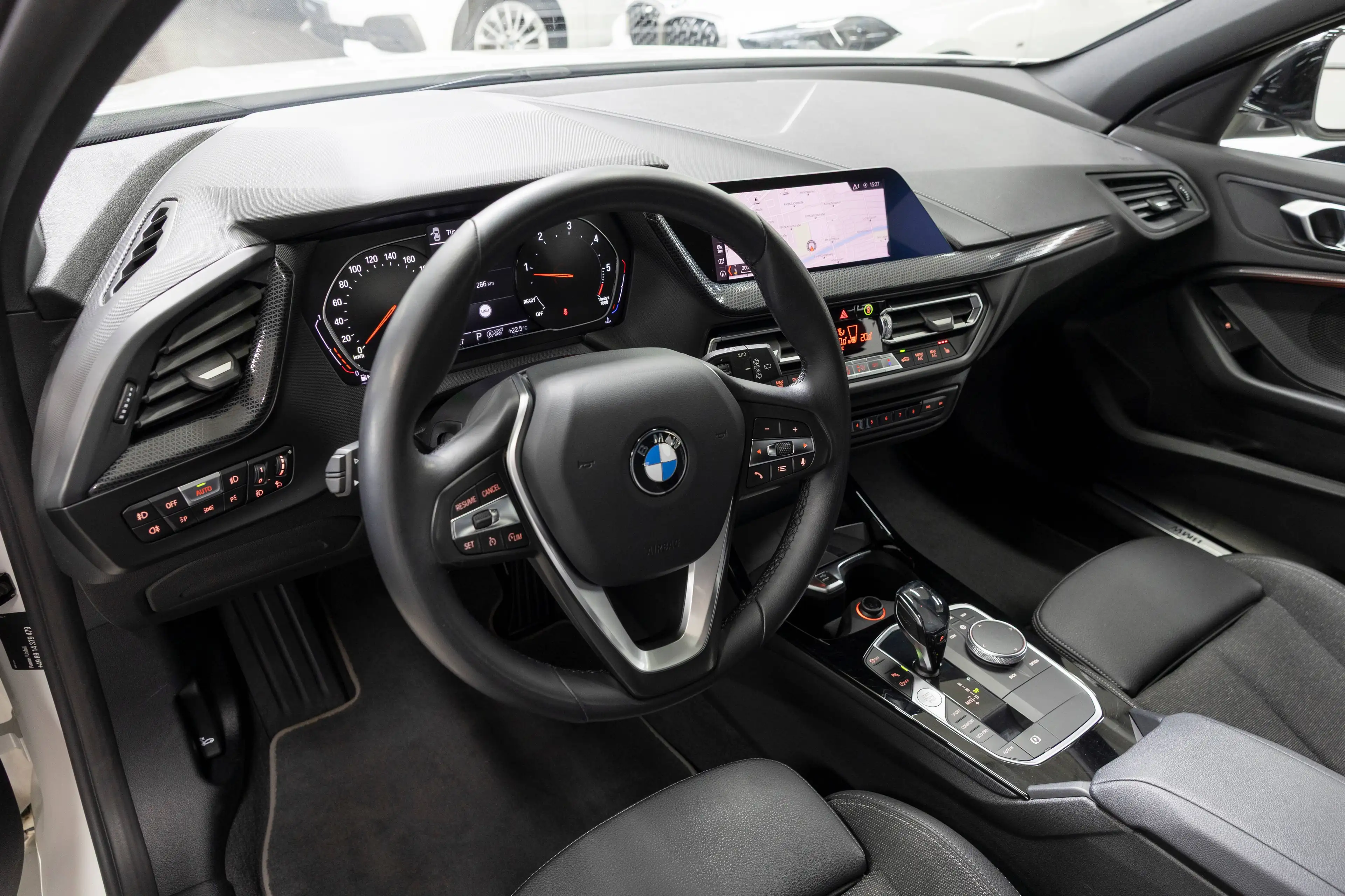 BMW 120 xd SPORT AUT LED LC+ AG+ TEMP SHZ PDC DAB CARPLAY WLAN 17" — photo 10