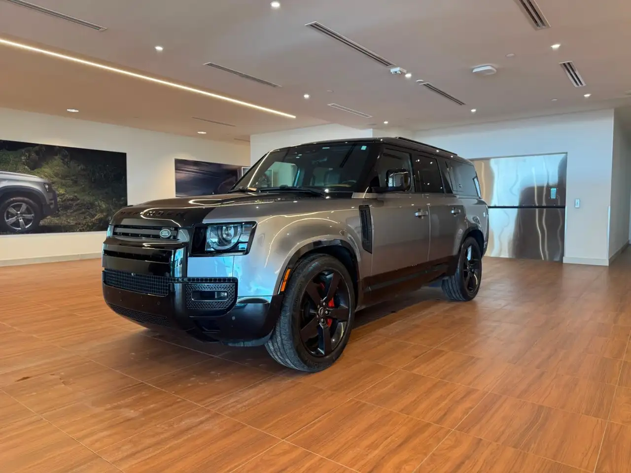 2023 Land Rover Defender