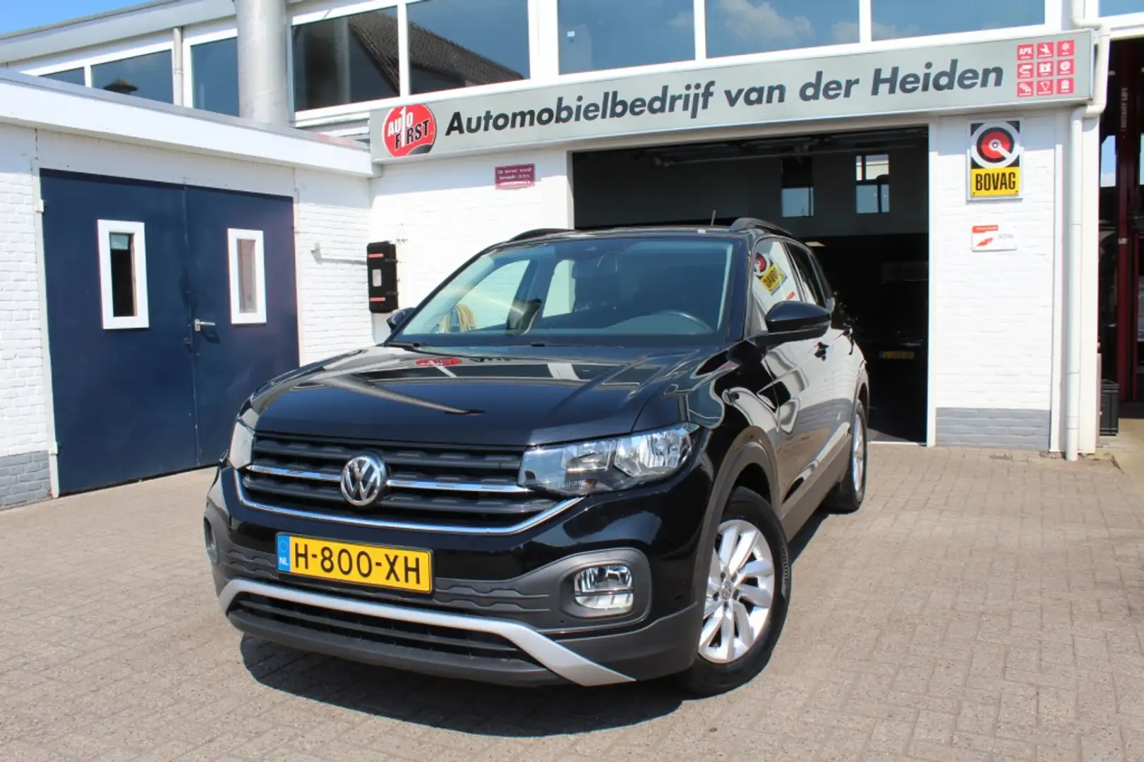 Volkswagen T-Cross 1.0 TSI Life Noir - 1