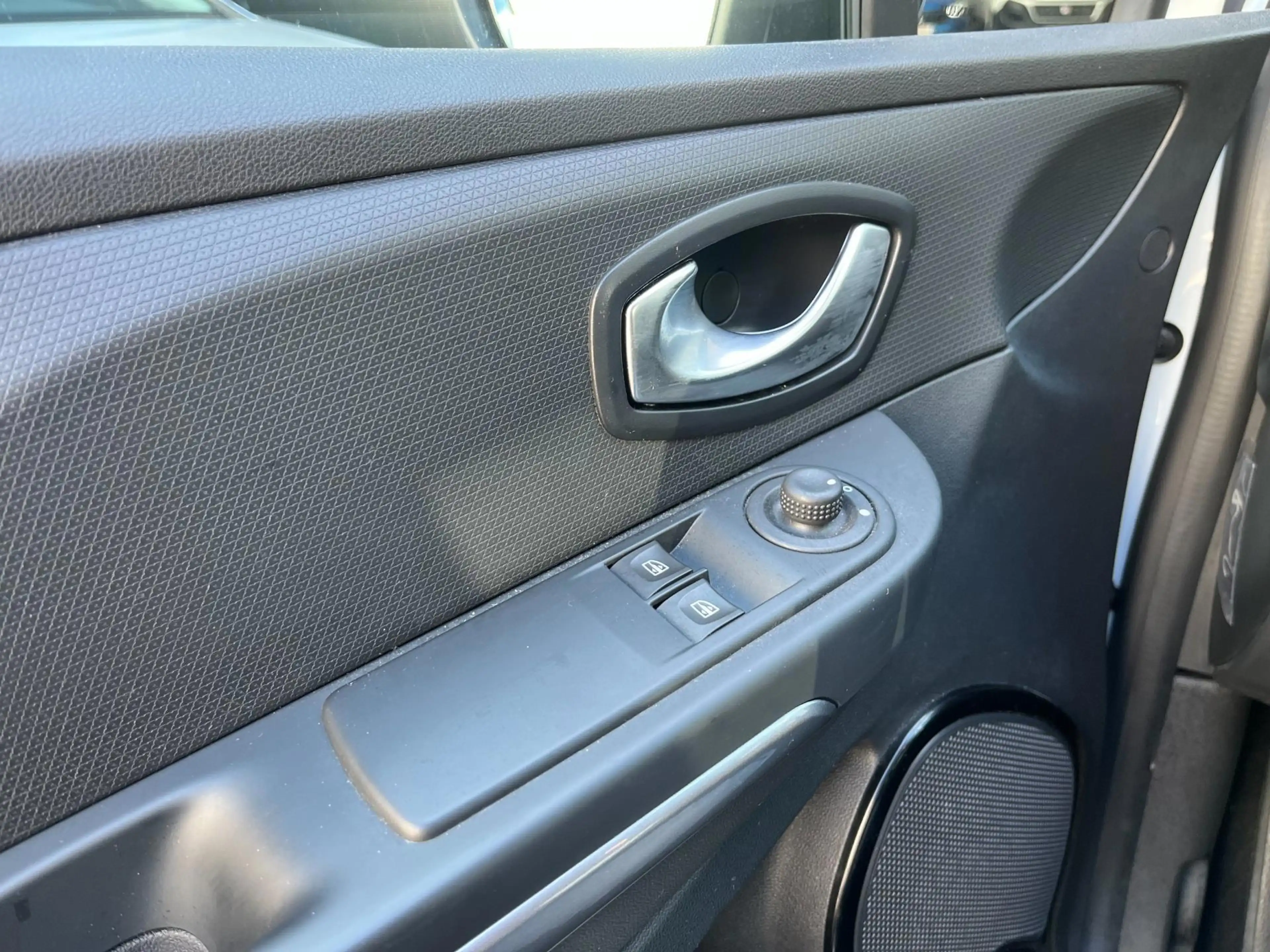 Renault Clio 0.9 TCe ECO 90PK + NAP|OH historie|Navigatie|Cruis — photo 16