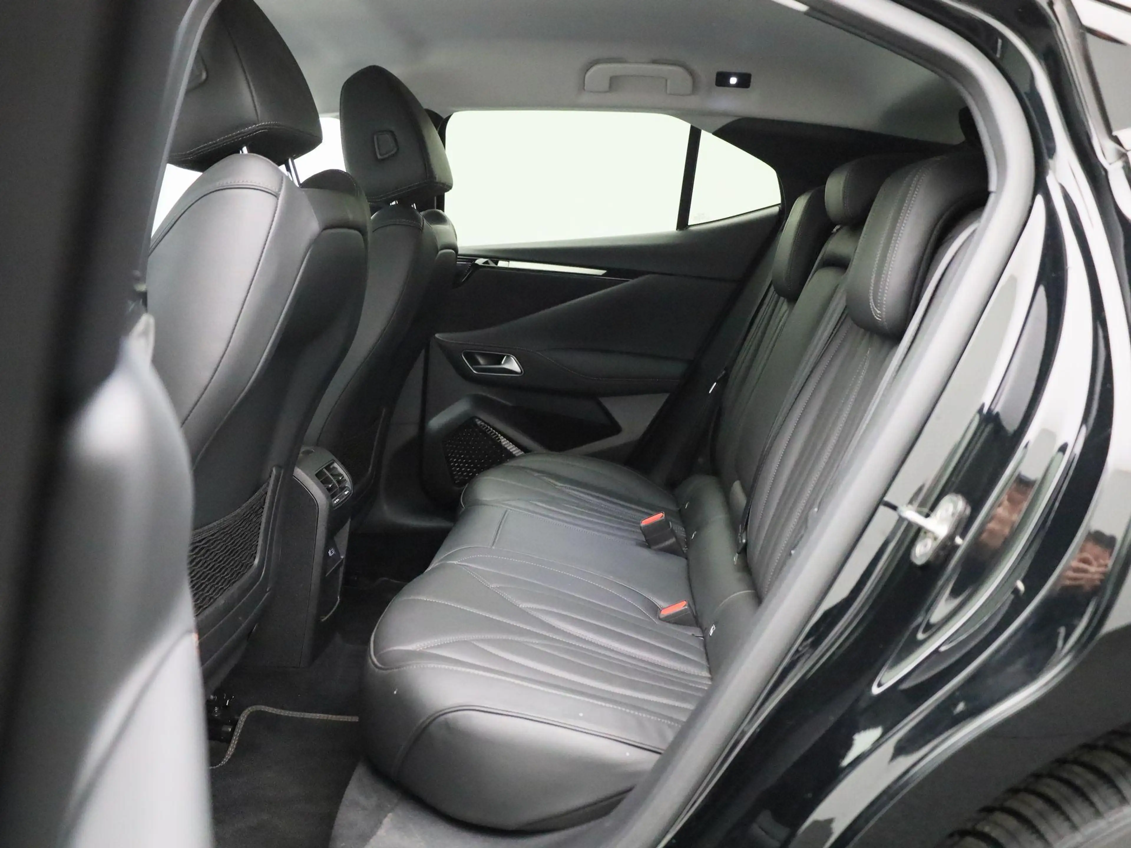 DS Automobiles DS 4 1.2 PureTech Performance Line — photo 12