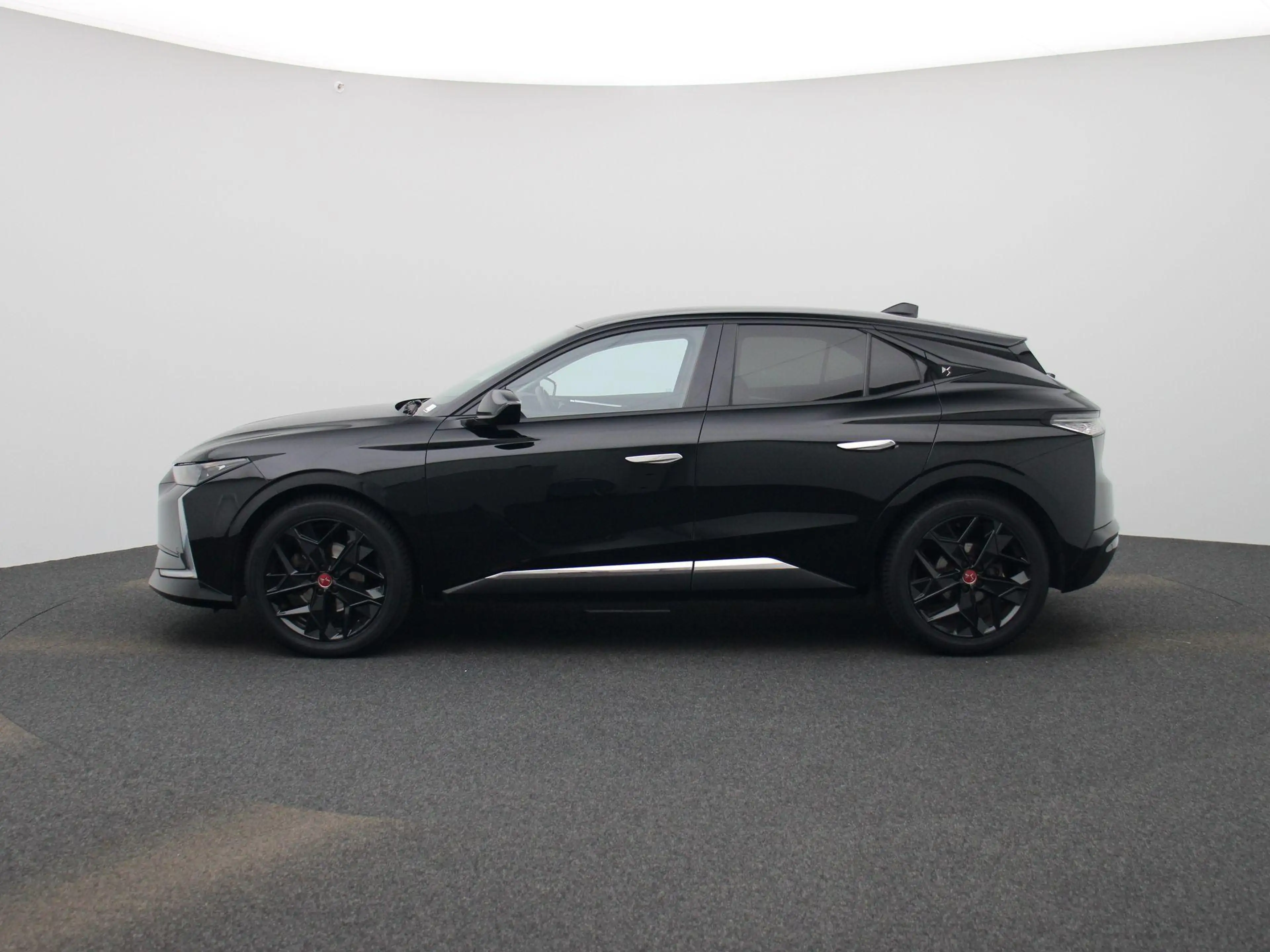 DS Automobiles DS 4 1.2 PureTech Performance Line — photo 4