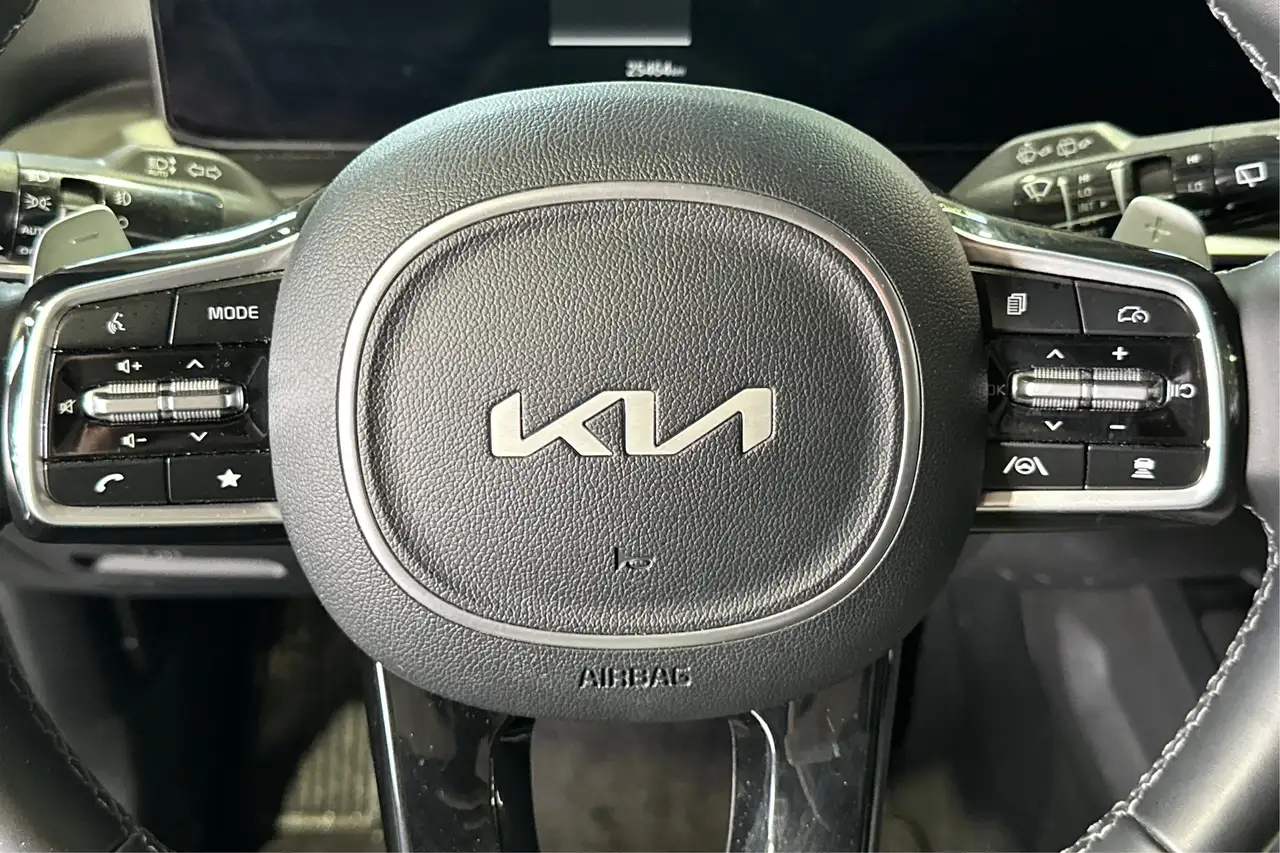 Kia Sorento снимка Kia Sorento