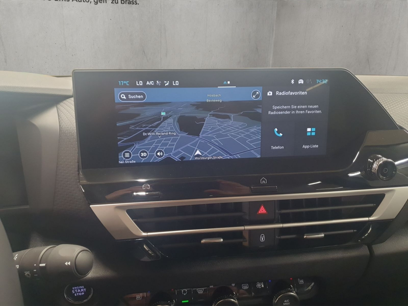 Citroen C4 Hybrid 145 Doppelkupplung 6 — photo 15