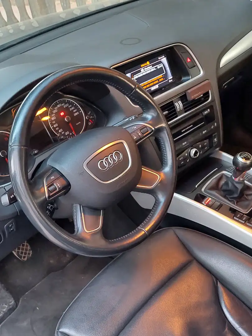 Audi Q5 Q5 2.0 TDi ultra Grijs - 2