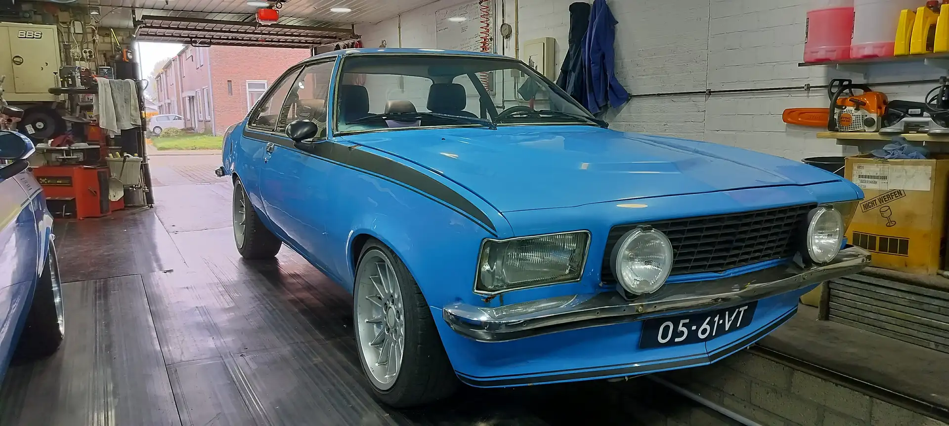 Opel Rekord Ranger Coupe Синій - 1