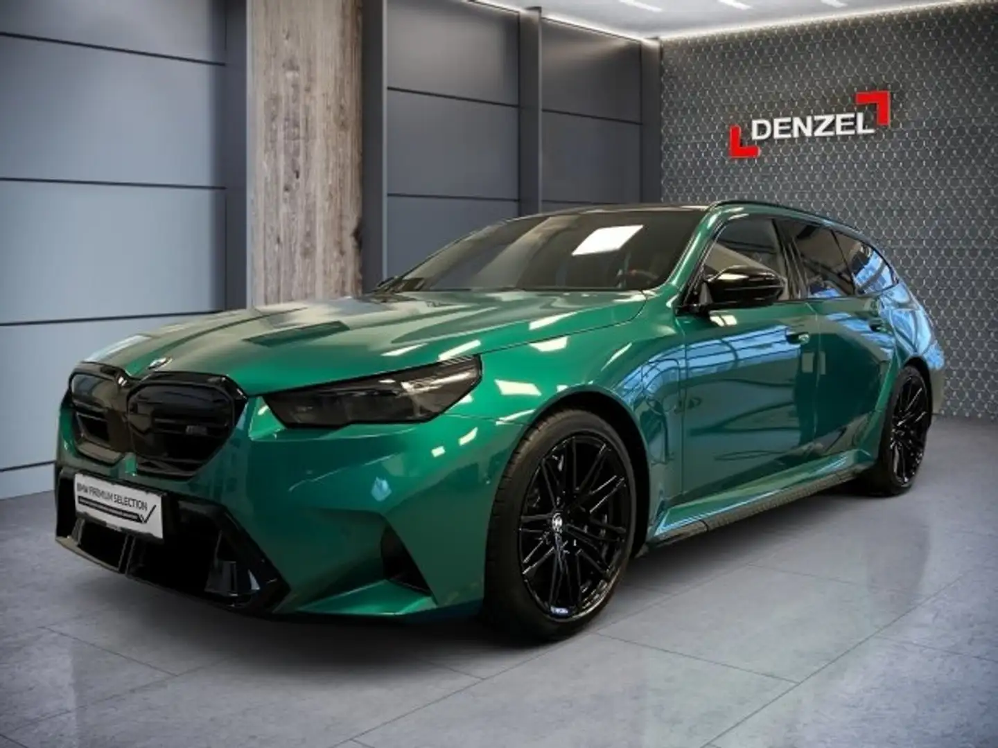 BMW M5 Touring G99 Grün - 1
