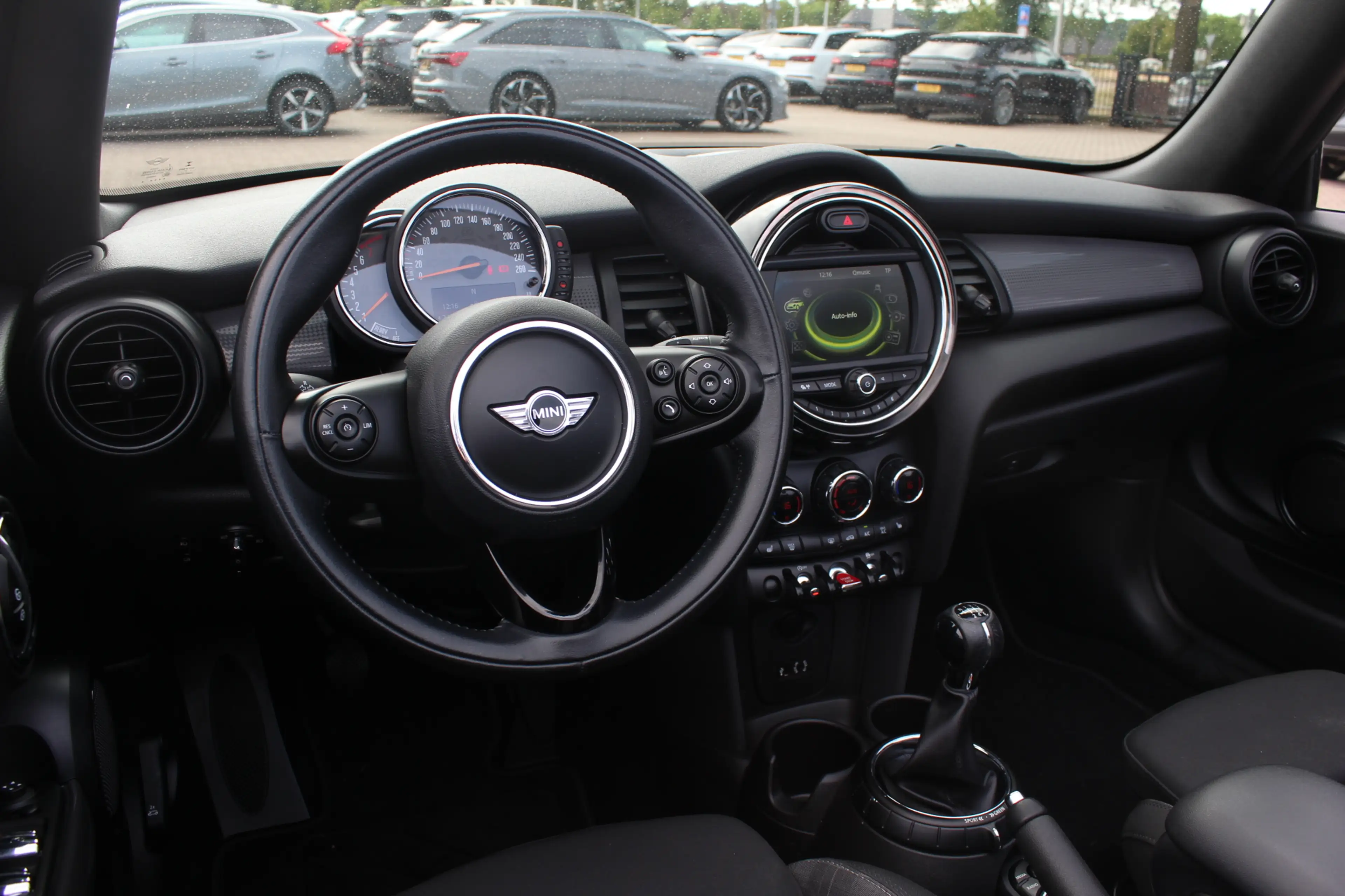 MINI Cooper Cabrio 1.5 Pepper Serious Business / Navigatie / Parkeerh — photo 17