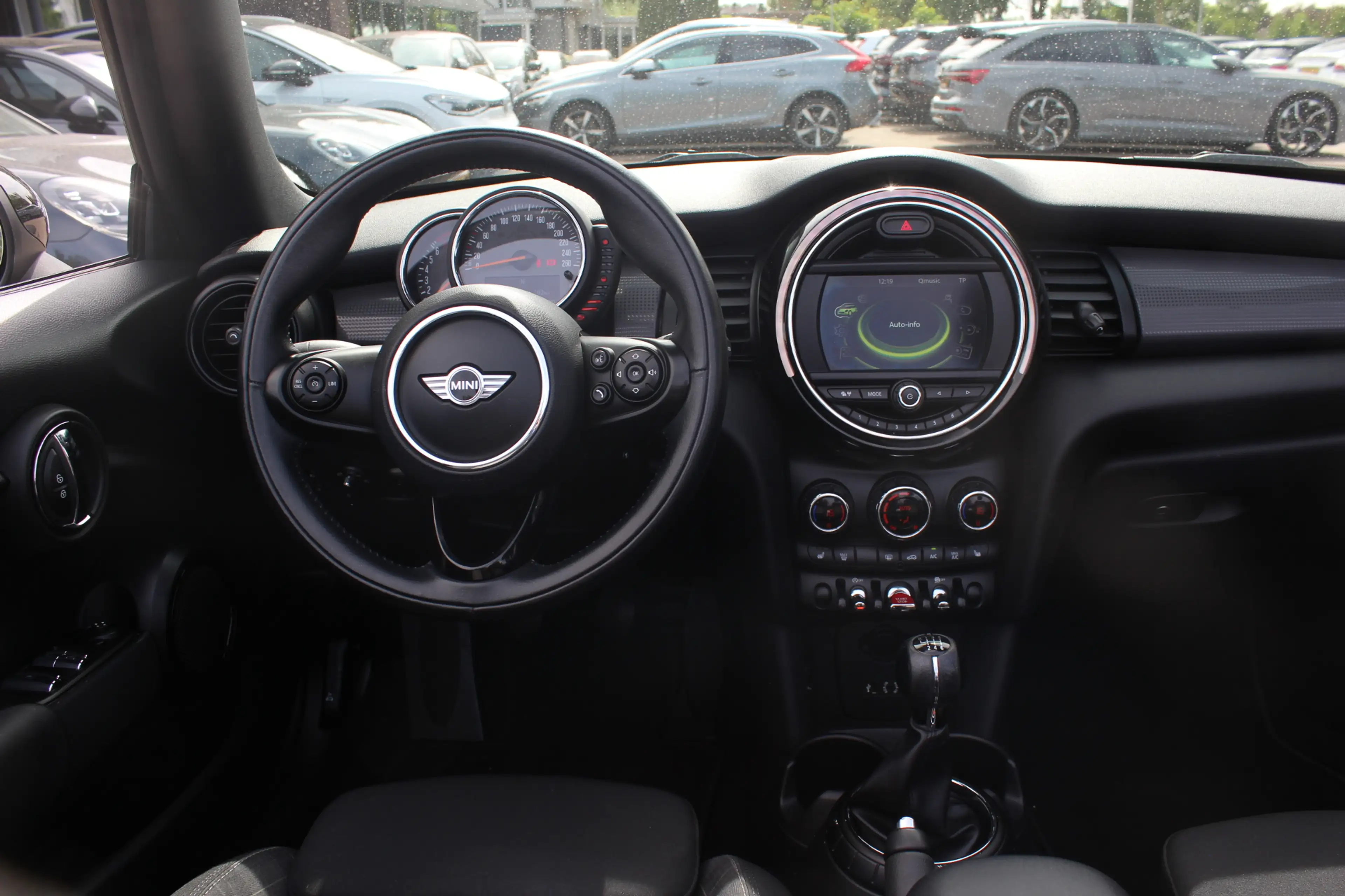 MINI Cooper Cabrio 1.5 Pepper Serious Business / Navigatie / Parkeerh — photo 9