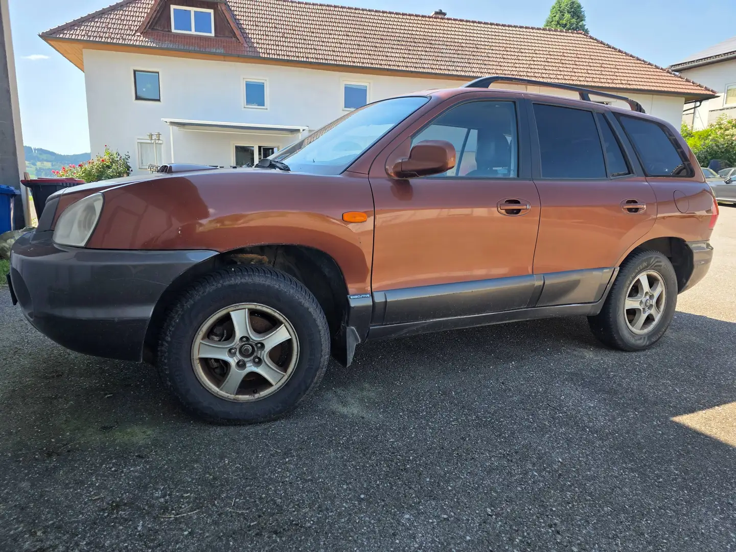 Hyundai SANTA FE Pkw | 2,0 | CRDi | 4WD Braun - 2