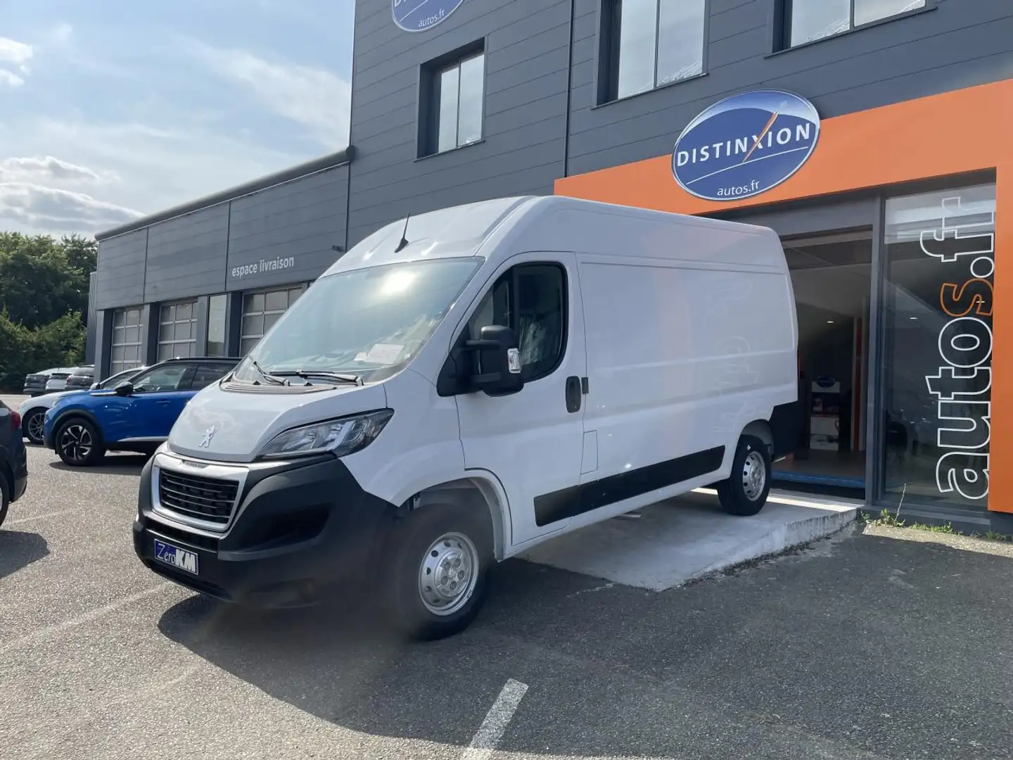 Peugeot Boxer L2H2 2.2 BlueHDi S\u0026S - 140  III 335 PREMIUM bijela - 1