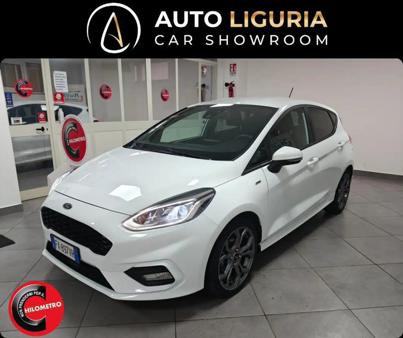 Ford Fiesta Fiesta 1.1 85 CV 5 porte ST-Line Blanc - 1
