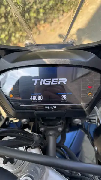 Triumph Tiger 800 - foto 8