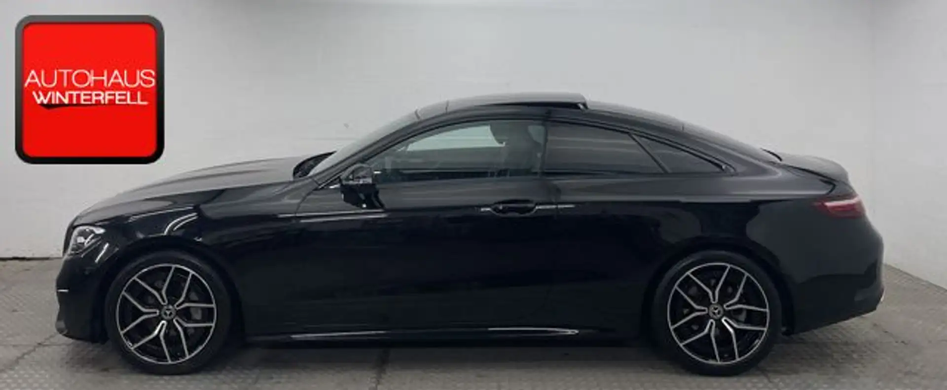 Mercedes-Benz E 200 Coupe AMG NIGHT PANO+AUGMENTED+DISTRONIC+ Schwarz - 2