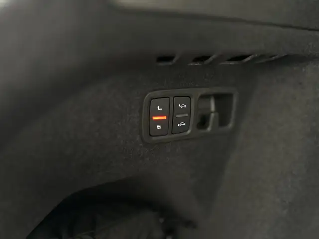 Audi Q8 55 TFSI e quattro *B&O* *23ZOLL* *OPTIKPAKET SCHW Ansicht 14