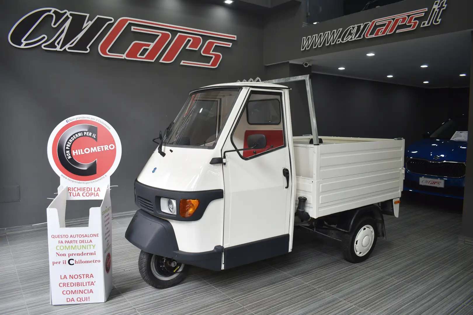 Piaggio Ape 50 Cassone Alto +Accessori unici - 1