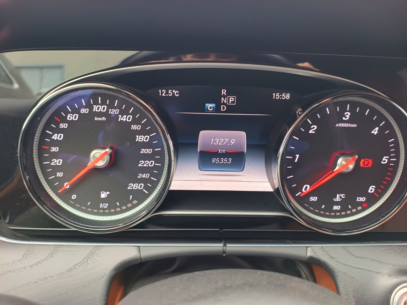 Mercedes-Benz E 220 Cabrio E 220 d, Navi, Leder, RFK, AMG — photo 20