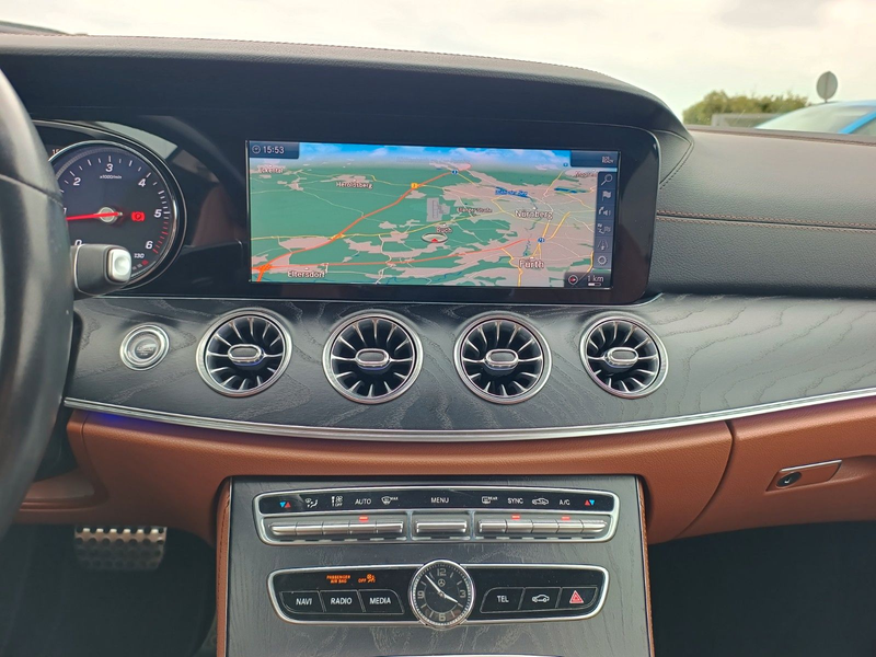 Mercedes-Benz E 220 Cabrio E 220 d, Navi, Leder, RFK, AMG — photo 10