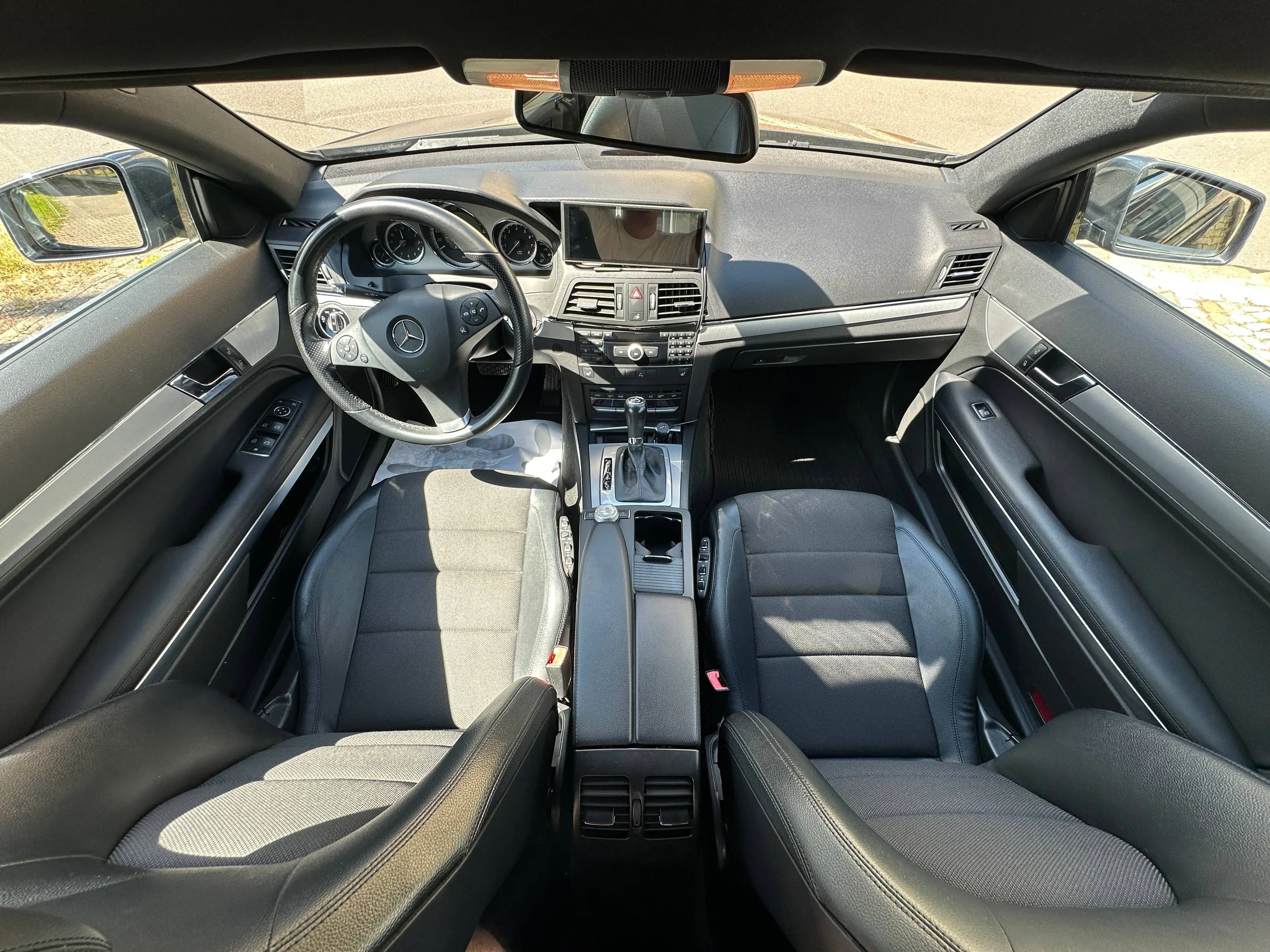 Mercedes-Benz E 250 E 250 CGI BlueEfficiency *8-Fach*SHZ* — photo 14