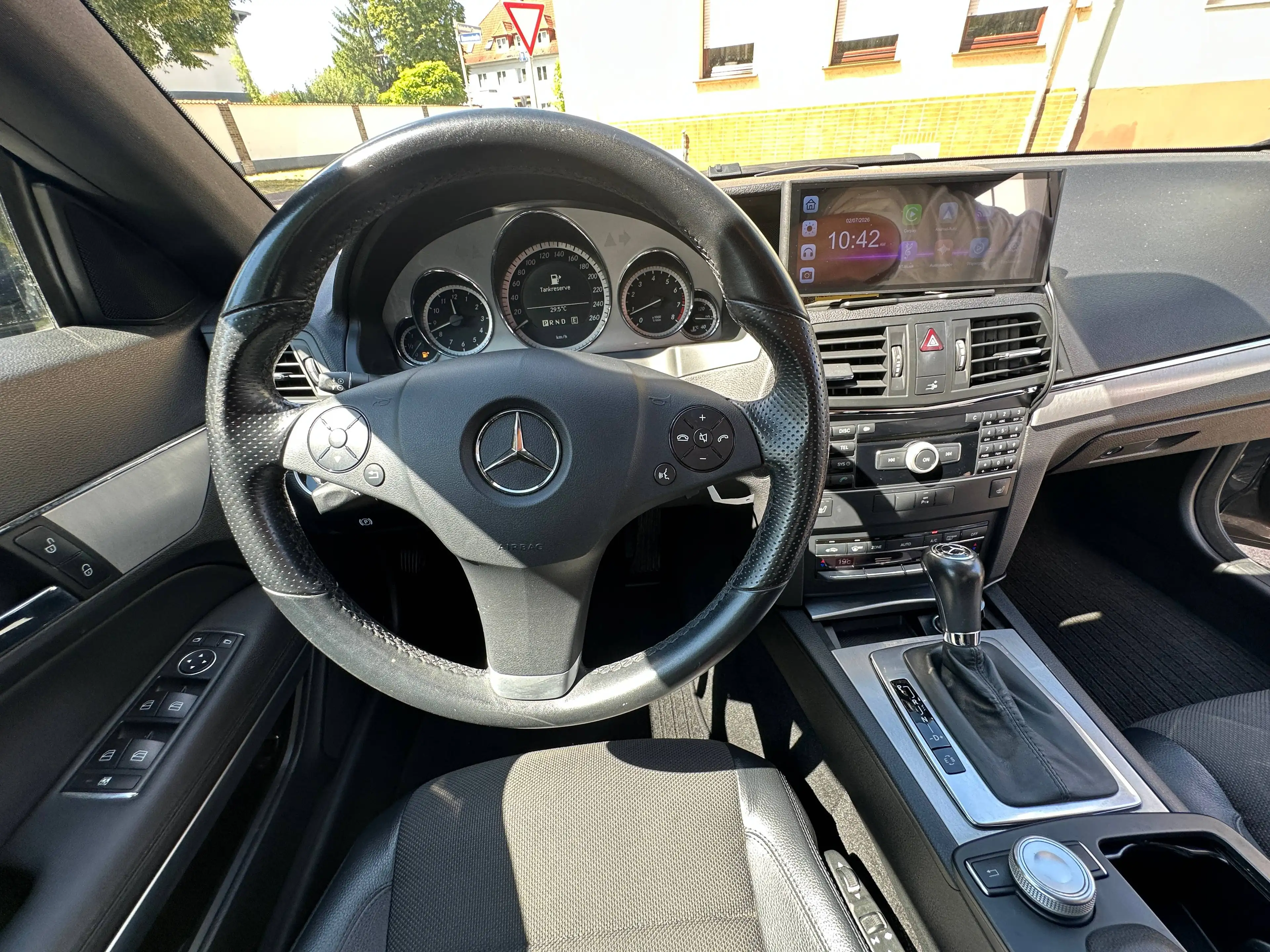Mercedes-Benz E 250 E 250 CGI BlueEfficiency *8-Fach*SHZ* — photo 15