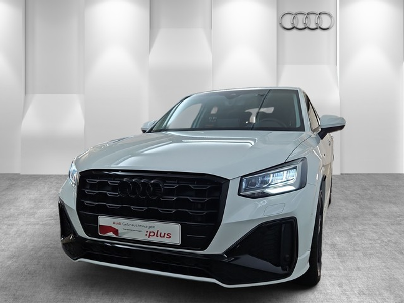 Audi Q2 S line AHK Stronic LED Assistenzpaket Navi Sitzh