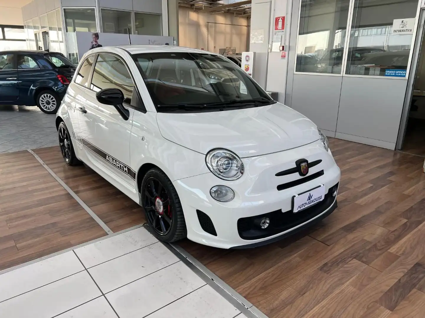 Abarth 595 1.4 Turbo T-Jet 160 CV Yamaha Factory Racing Bianco - 1