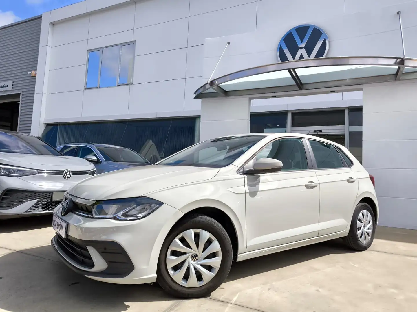Volkswagen Polo 1.0 TSI 70kW Beige - 2