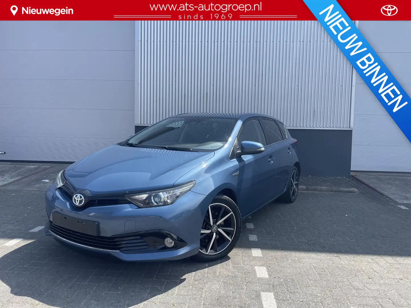 Toyota Auris 1.8 Hybrid Dynamic Hatchback Blauw - 1